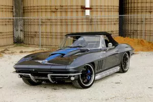 Restomod Muscle Car 1965 Corvette